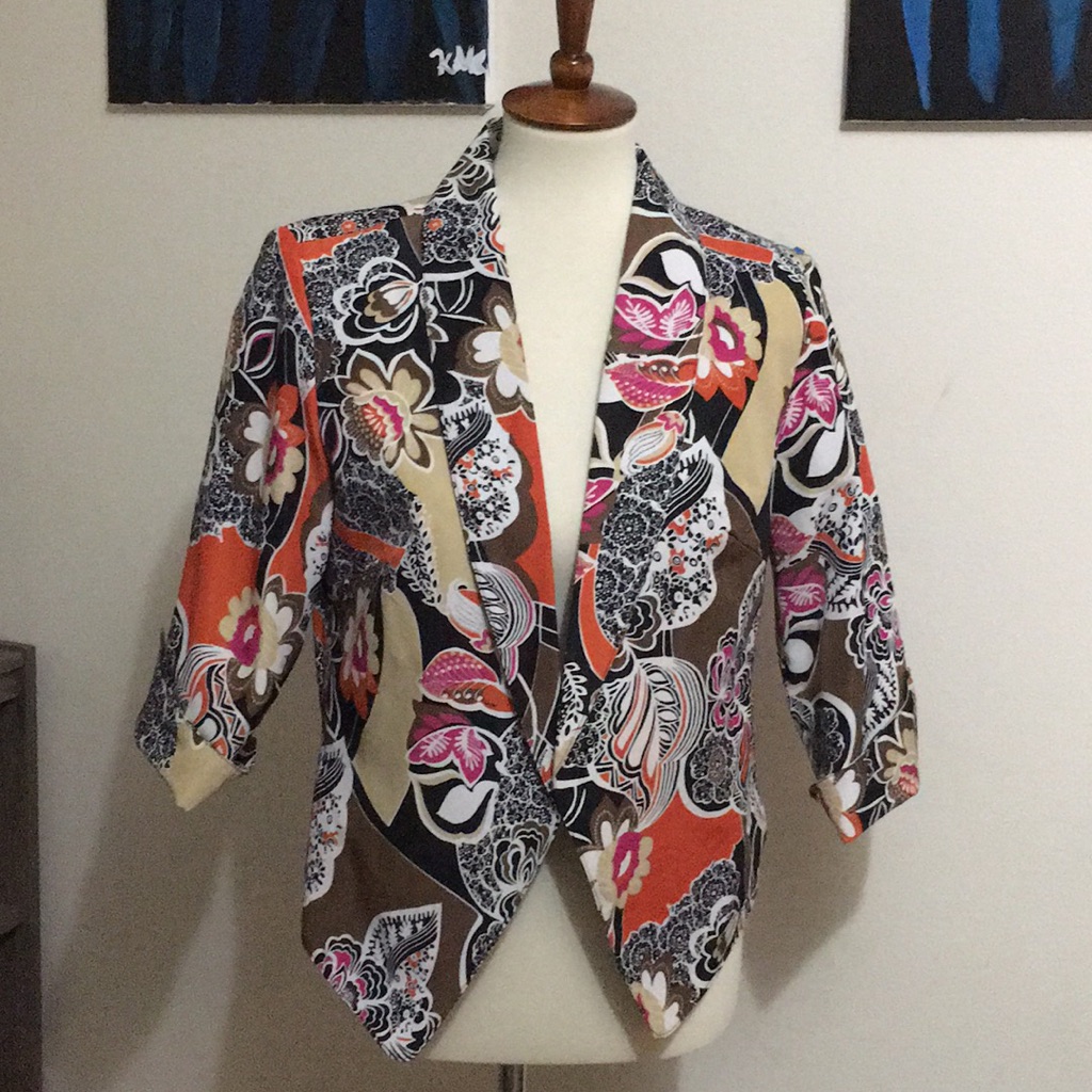 Lavender & Honey Size Small Blazer Fully Lined